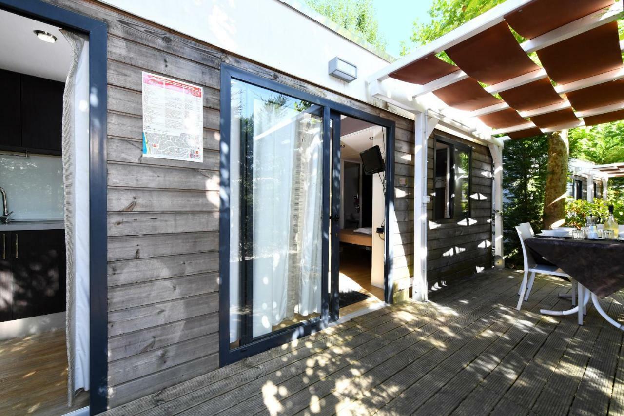 I Tre Moschettieri Camping Village ลิโด ดี ปอมโปซา ภายนอก รูปภาพ