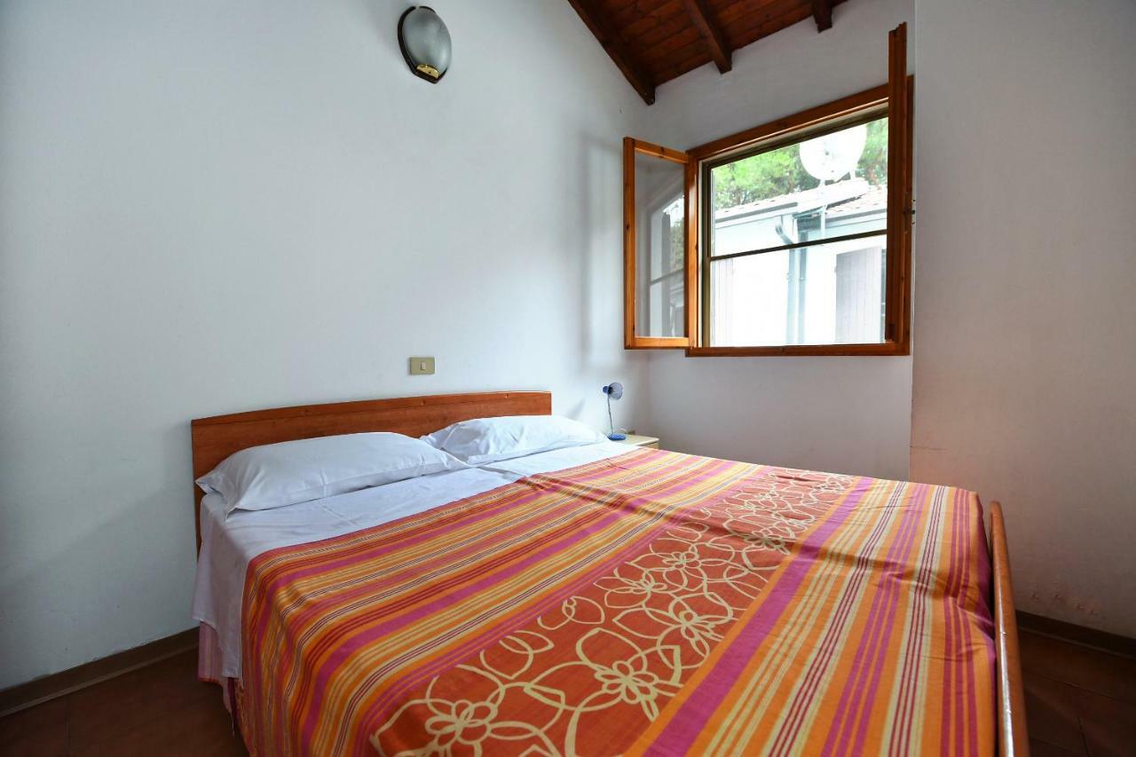 I Tre Moschettieri Camping Village ลิโด ดี ปอมโปซา ภายนอก รูปภาพ