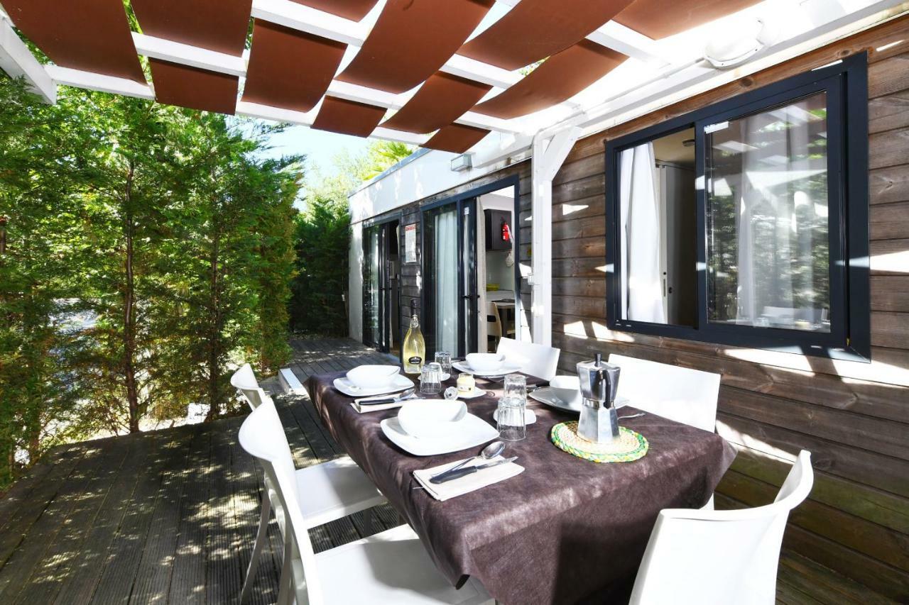 I Tre Moschettieri Camping Village ลิโด ดี ปอมโปซา ภายนอก รูปภาพ