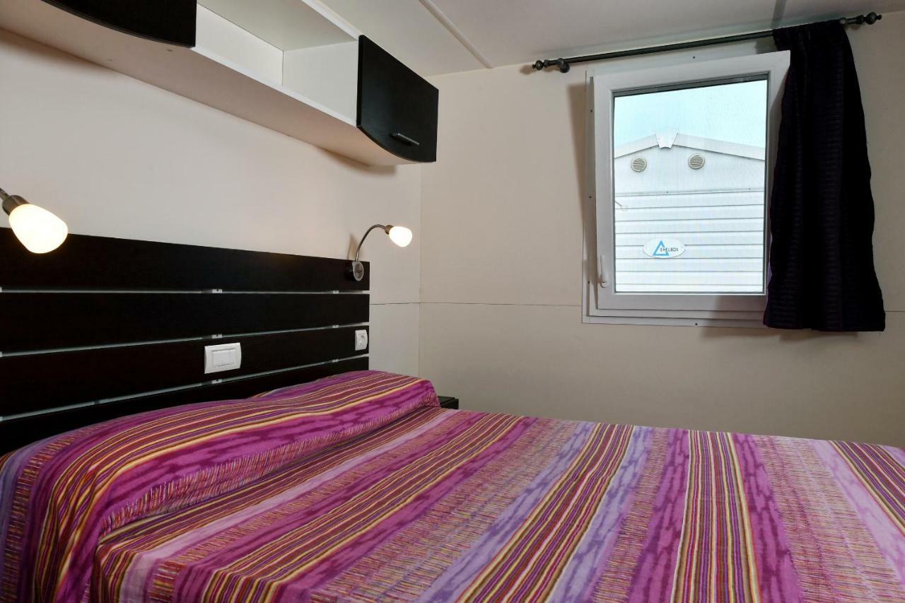 I Tre Moschettieri Camping Village ลิโด ดี ปอมโปซา ภายนอก รูปภาพ